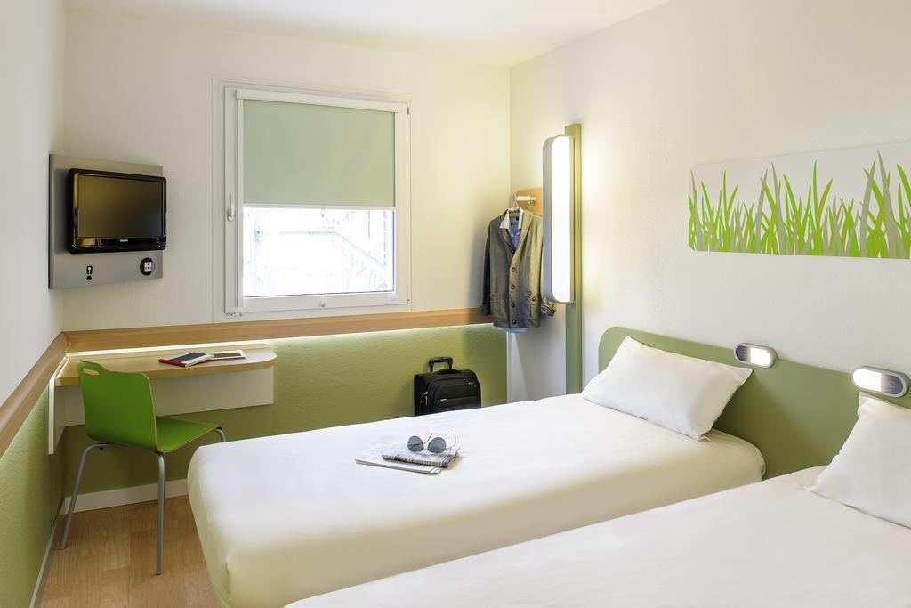 Ibis Budget Muenchen City Sued Екстериор снимка